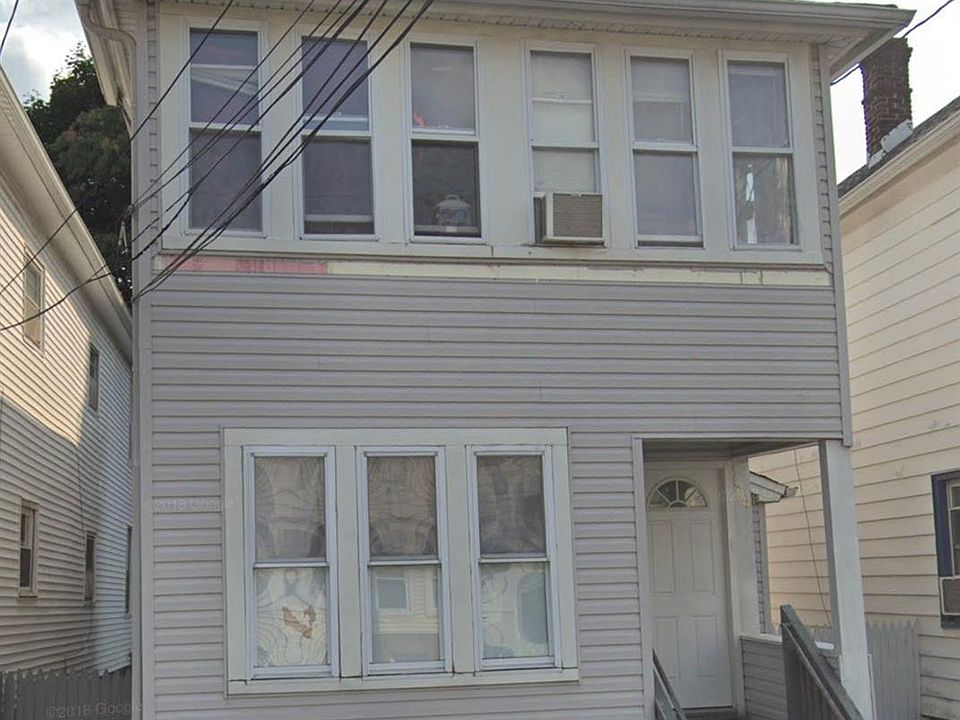 2nd image of 176 Handy St