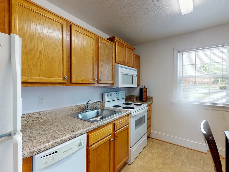 Apartments of Merrimac — Photo 30