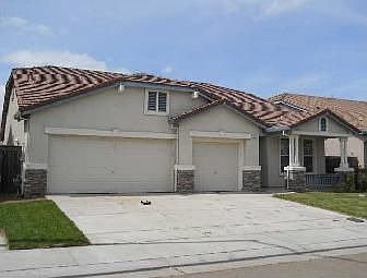 1st image of 5047 Moorcroft Cir