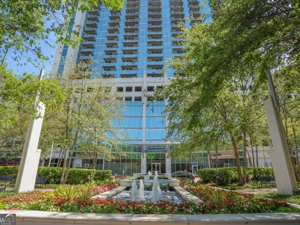 3324 Peachtree Rd NE, Atlanta, GA
