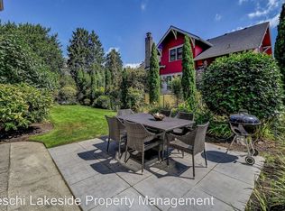 705 N 50th St APT 202, Seattle, WA 98103
