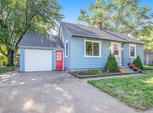 194 E 35th St, Holland, MI 49423
