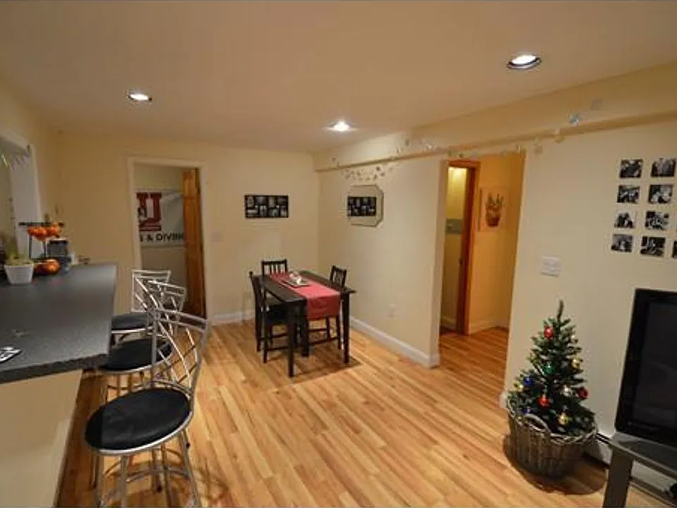 83 Pleasant St #1