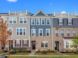 17702 Longspur Cove Ln, Dumfries, VA 22026