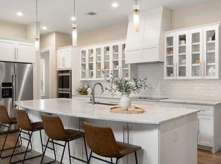 511 Hurst Creek Rd, Lakeway, TX 78734