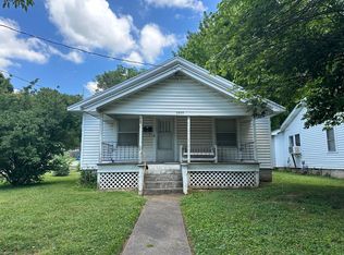 2058 N Douglas Ave, Springfield, MO 65803