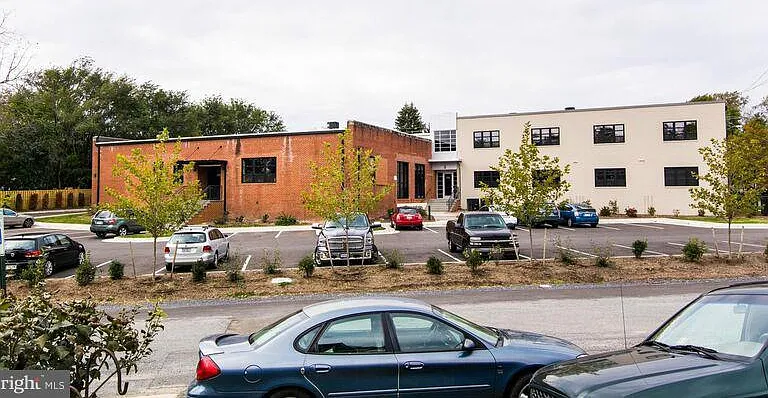 1700 Roberts St #7 — Photo 10