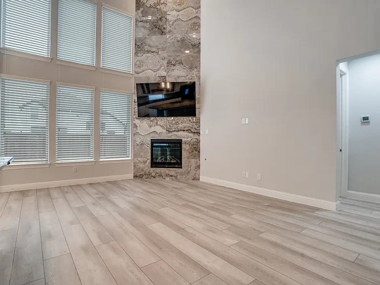 2811 Killdeer Trl — Photo 13