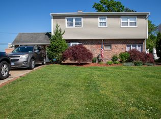 43 Lowland Rd, Levittown, NY 11756