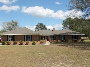 109 Pebble Beach Dr, Eufaula, AL 36027
