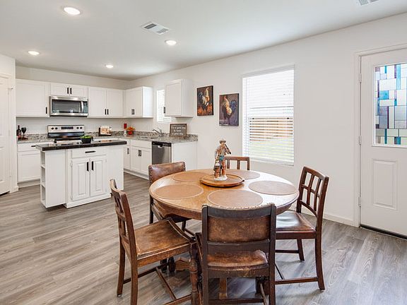 5th image of 6005 Eagle Ridge Dr