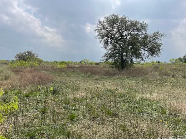 1405 county road 251 LOT 9, Hondo, TX 78861