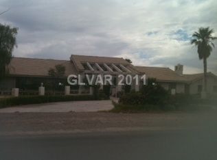 6735 W Oquendo Rd, Las Vegas, NV 89118