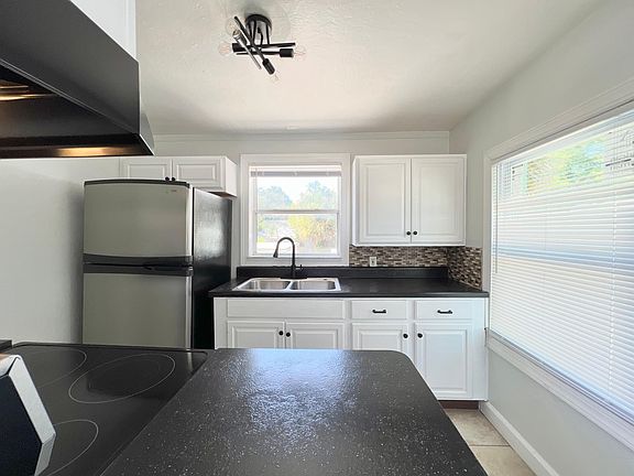 4th image of 1010 11th St N #2