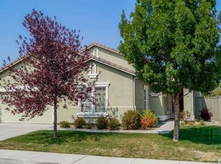 1747 Canyon Shadow Cir, Reno, NV 89521