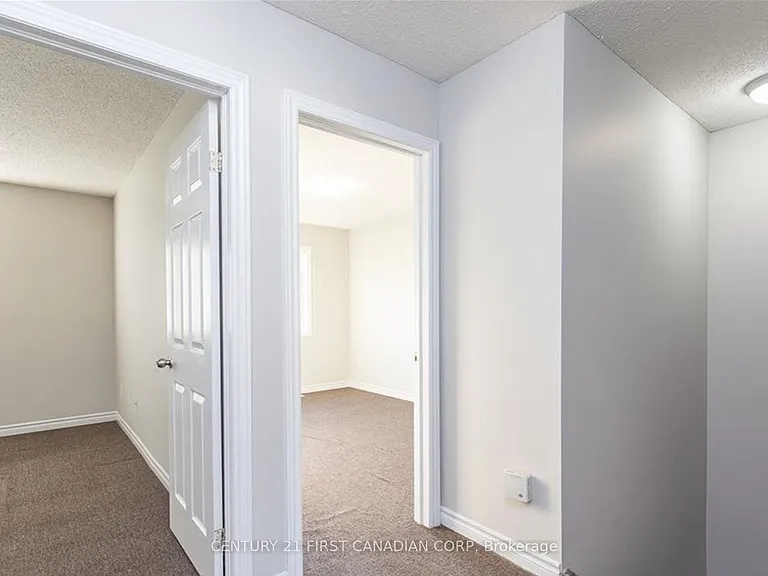 600 Sarnia Rd #47 — Photo 26