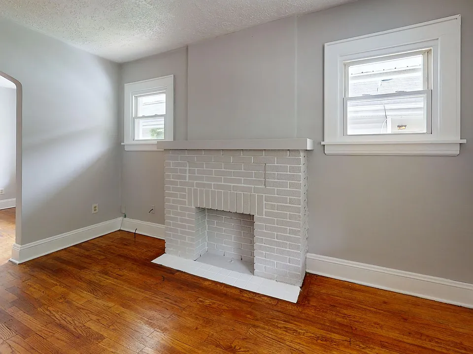 687 Merton Ave