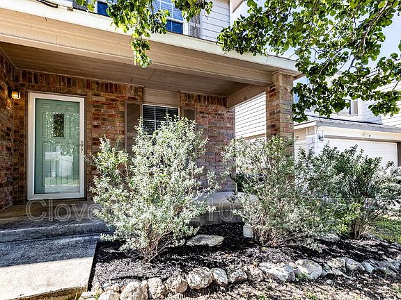 4th image of 5818 Sherbrooke Oak