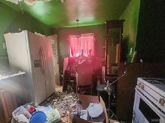 4th image of 2115 Steiner St