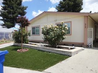 512 De Soto Dr, Hemet, CA 92543