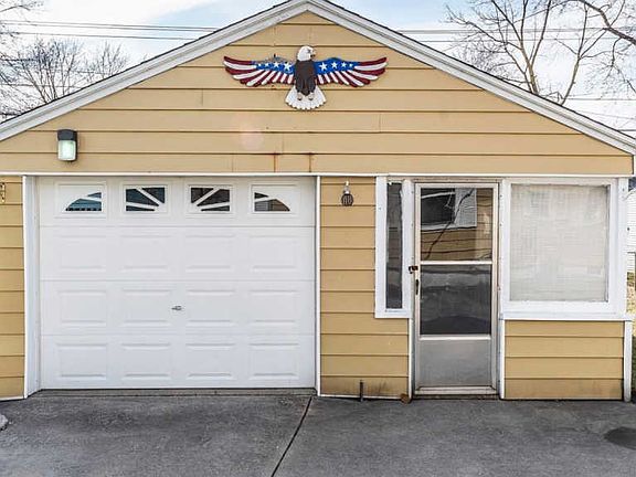 4th image of 1234 Evelyn Ave