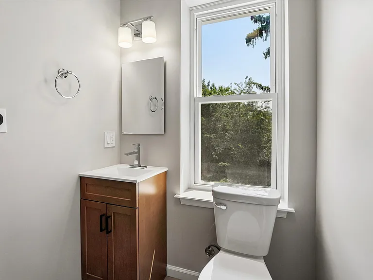 405 School St #2 — Photo 13