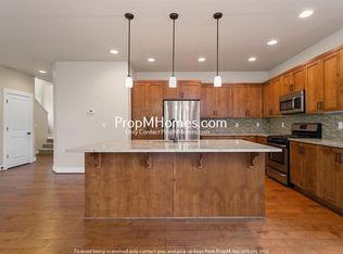 20293 SW Gracie St, Beaverton, OR 97006