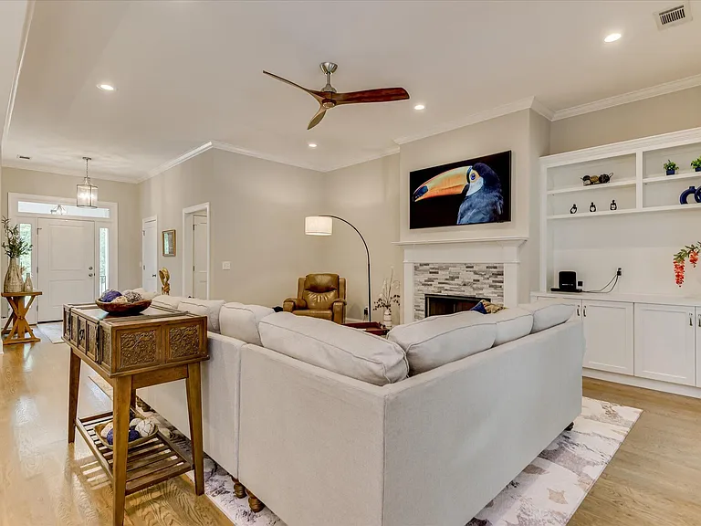 534 Long Shadow Dr — Photo 11
