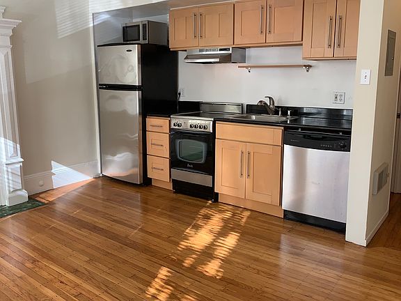 4th image of 1470 California St APT 1