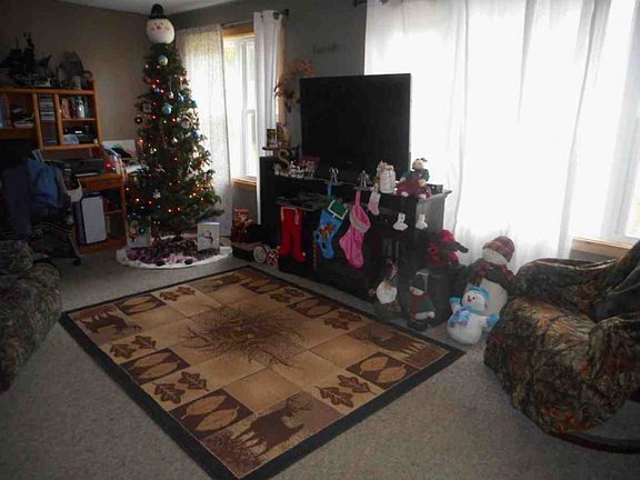 5th image of 14902 Beechwood Dr