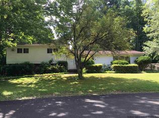 14 Normandy Ct, West Hurley, NY 12491