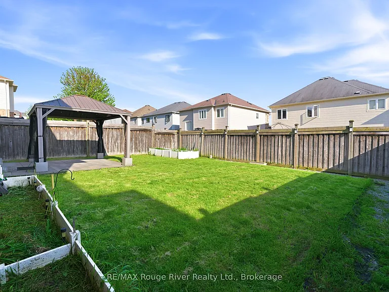 138 Kersey Cres — Photo 46