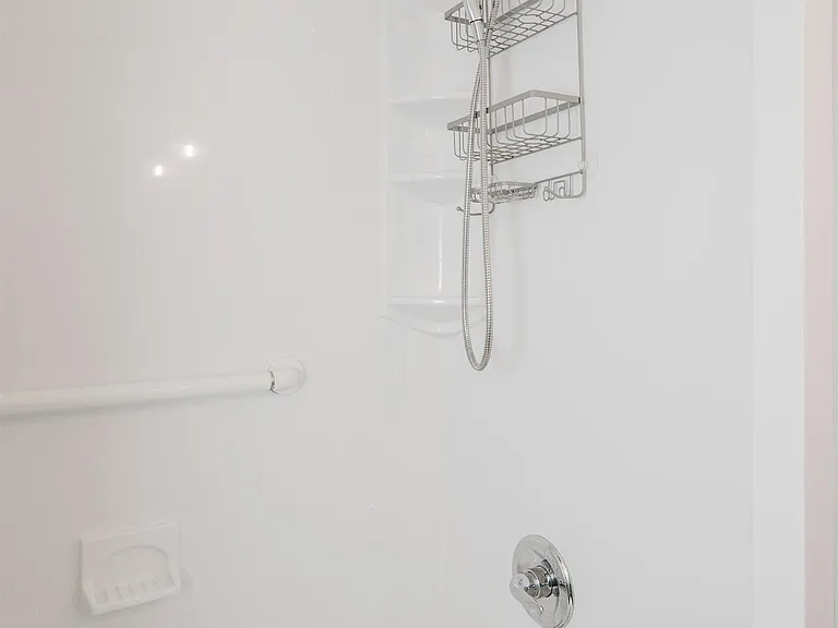 1440 Hickory Ln — Photo 30