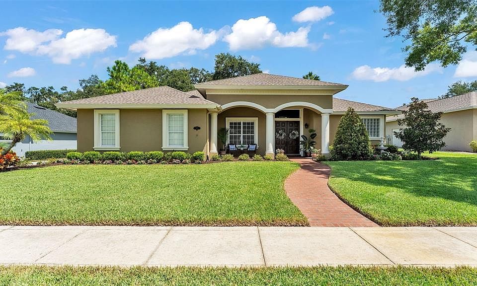 1st image of 810 OSPREY LANDING DRIVE