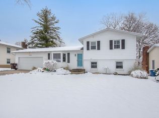 1946 Camille Dr SE, Kentwood, MI 49546