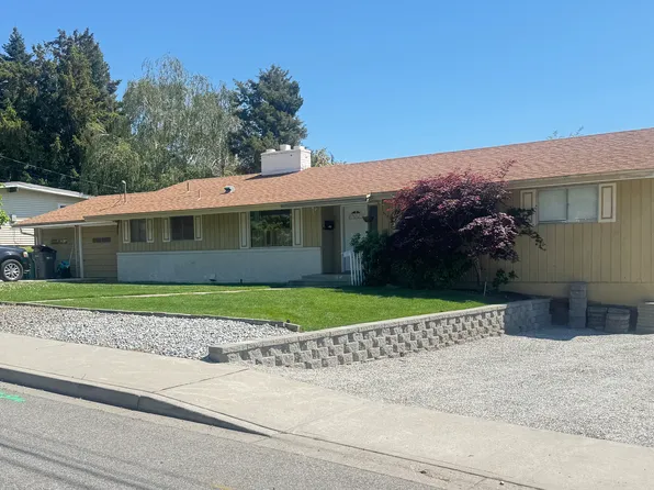515 15th St NE, East Wenatchee, WA 98802