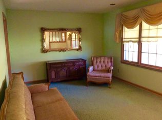 309 N Vermont St, Sugar Creek, MO 64054