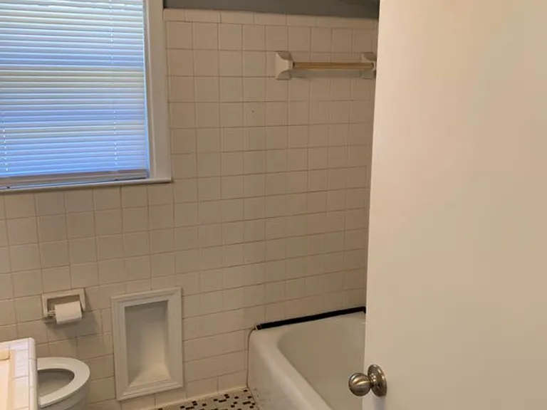 1205 Bostian Dr — Photo 9