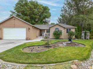 502 Loader Ct, Benton City, WA 99320