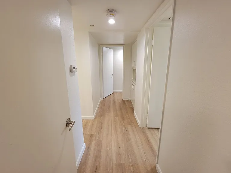 Verdugo Vista — Photo 18
