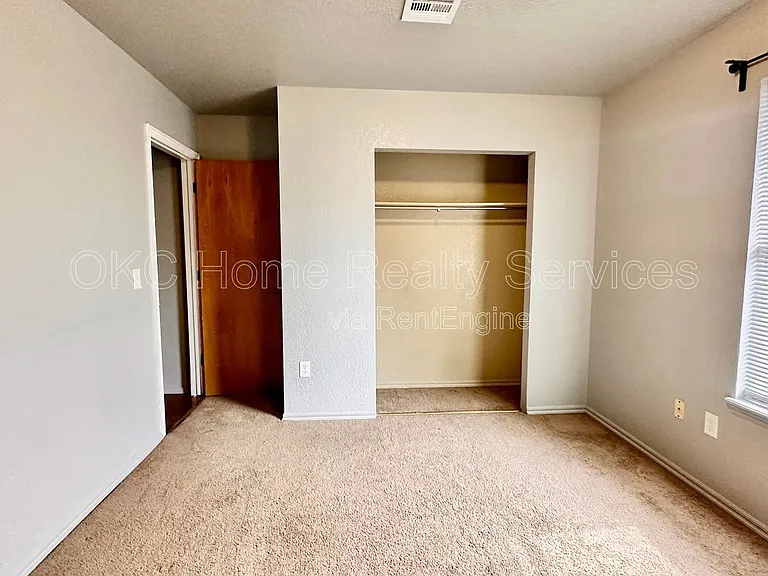 2617 Amy Ct — Photo 18