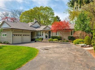 4391 Lakeshore Rd, Burlington, ON L7L 1B3