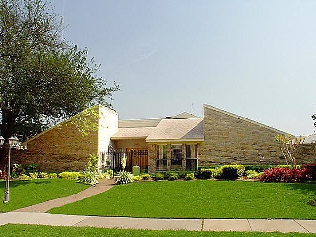 1st image of 3828 Matterhorn Dr