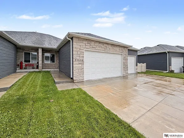 9023 Red Sky Ln, Lincoln, NE 68526