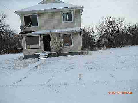 8940 Holcomb