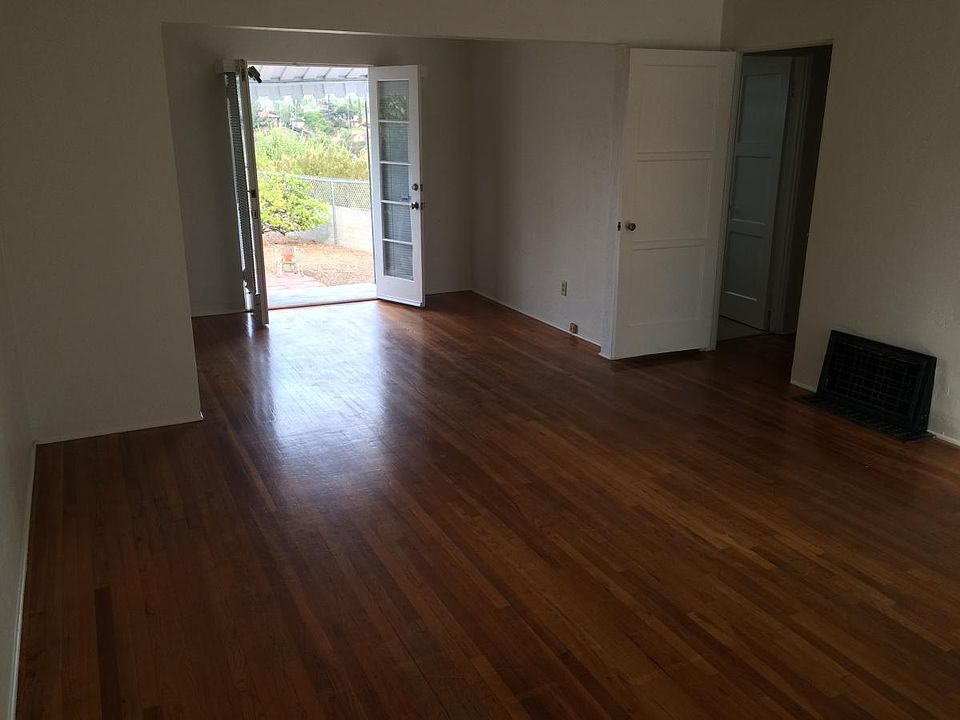 2nd image of 3656 Eugene Pl