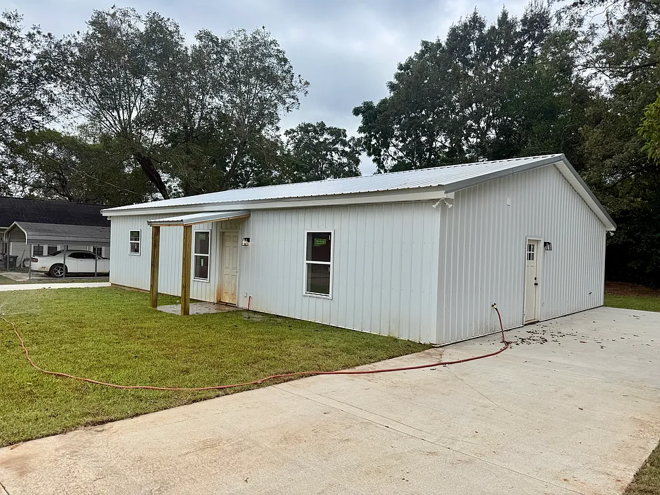 306A E Burch St #306B