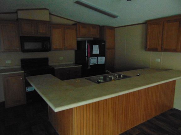 4th image of 8220 State Hwy 71 W #438