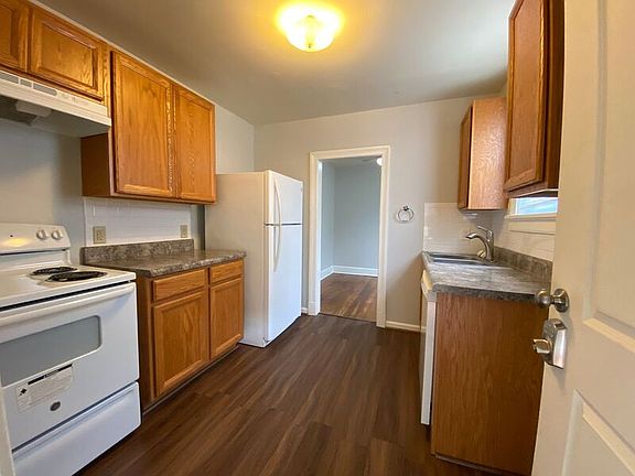 5th image of 1320 Kenmore Ave #1324-A
