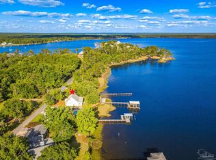 7693 Petersen Point Rd, Milton, FL 32583